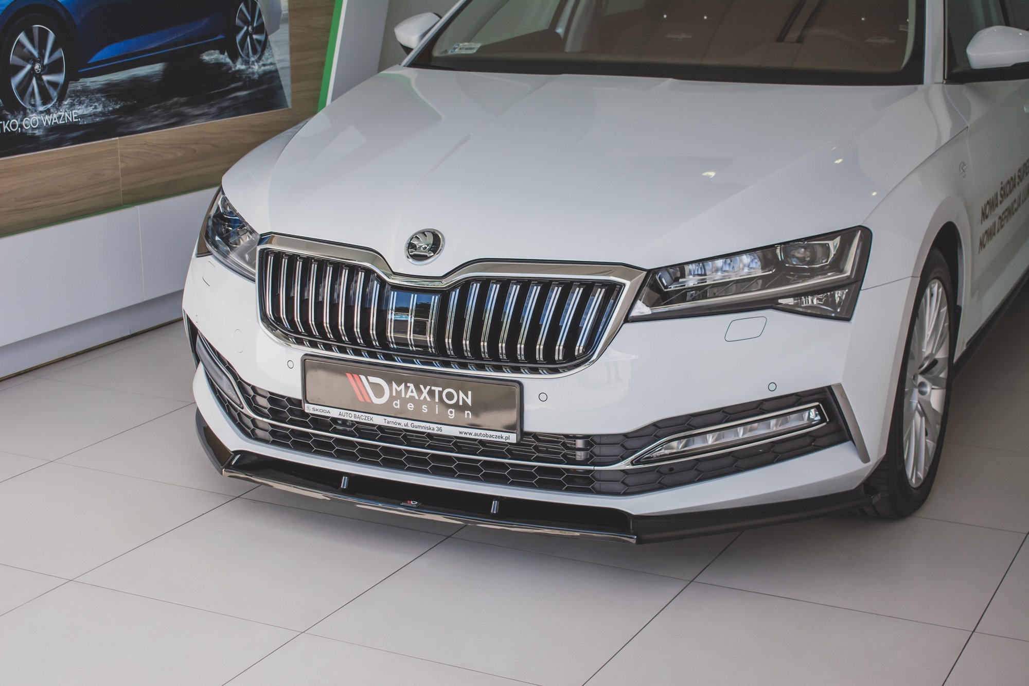 Front Splitter V.2 Skoda Superb MK3 FL (2019-) - 4