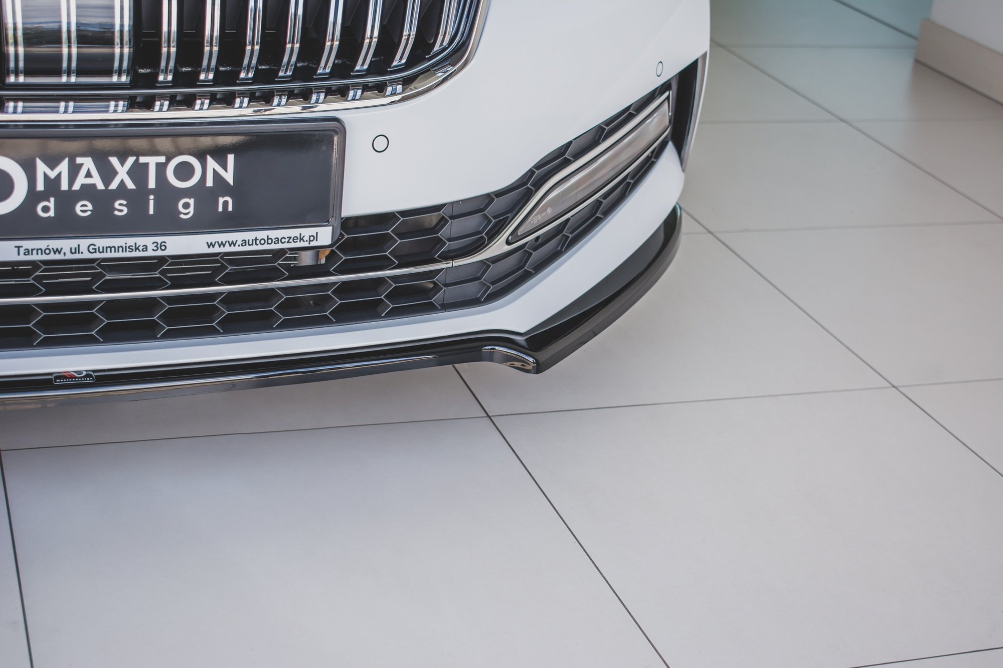 Front Splitter V.1 Skoda Superb MK3 FL (2019-) - 4