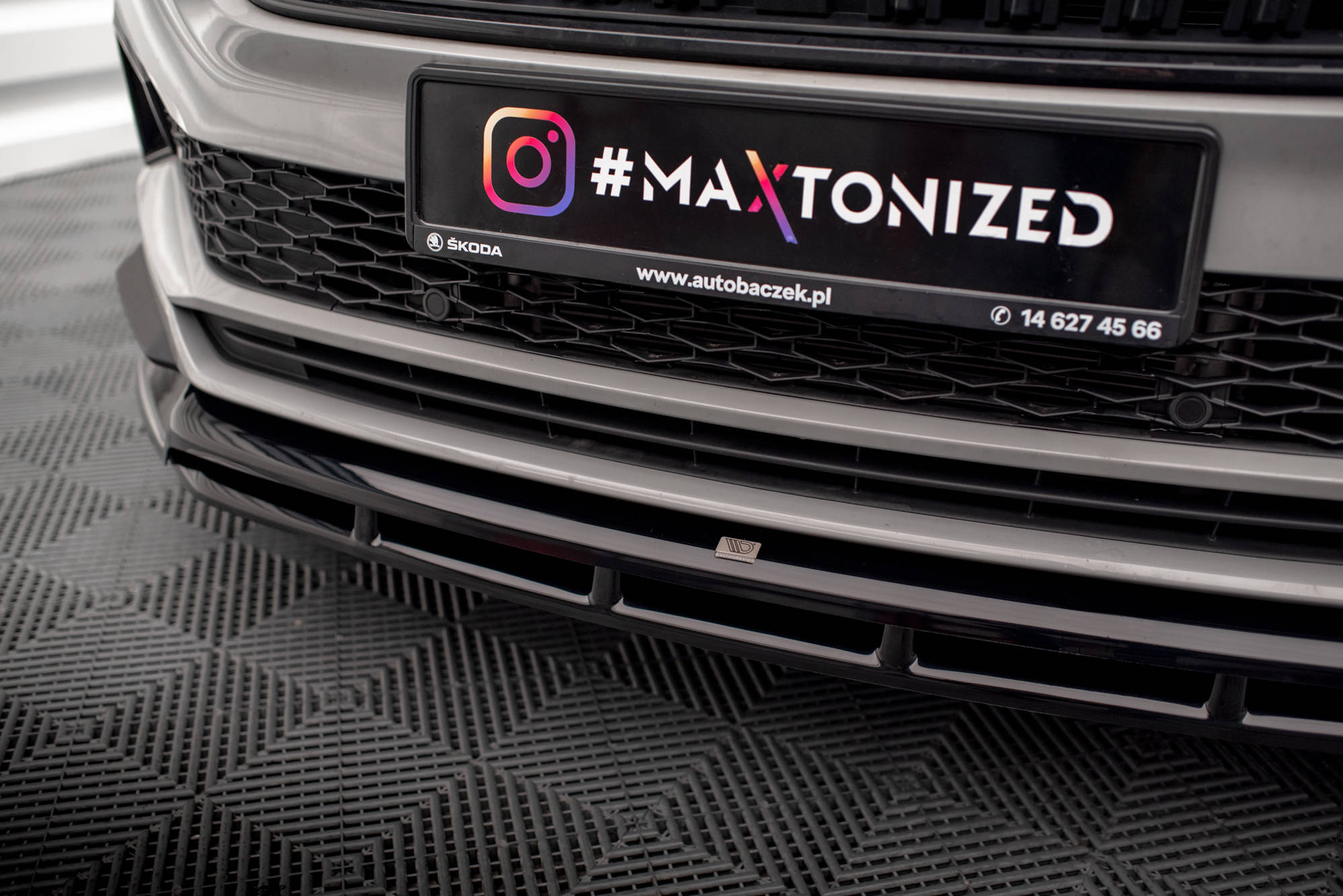 Front Splitter Skoda Karoq Sportline Mk1 Facelift - 3