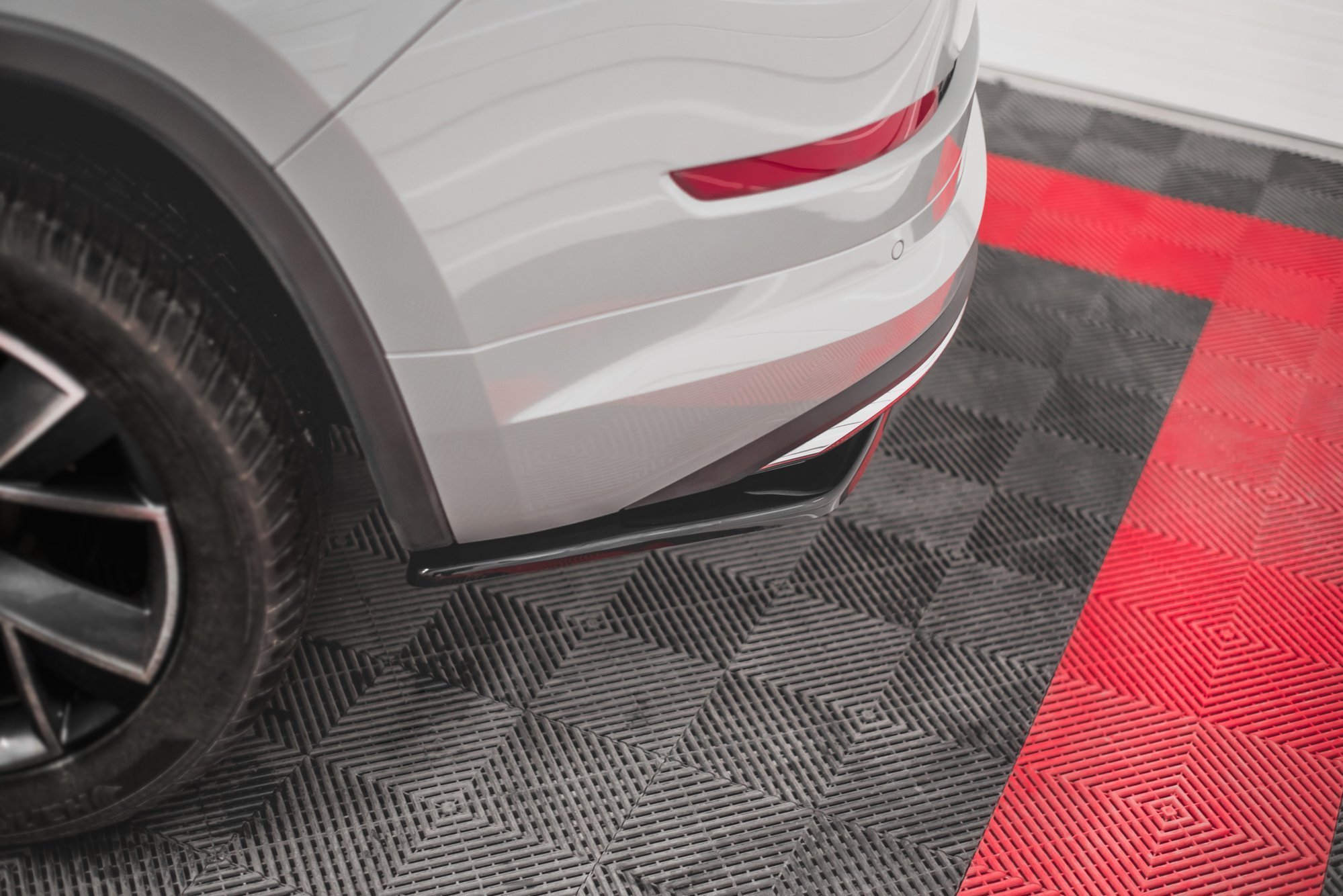 Rear Side Splitters Skoda Kodiaq Mk1 Sportline - 5