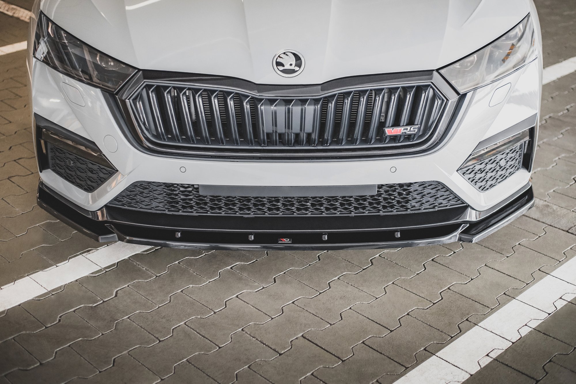 Front Splitter V3 Skoda Octavia RS MK4 (2020-) - 3