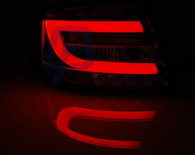 AUDI A6 C6 SEDAN 04.04-08 SVARTA LED BAKLAMPOR 7PIN - 4