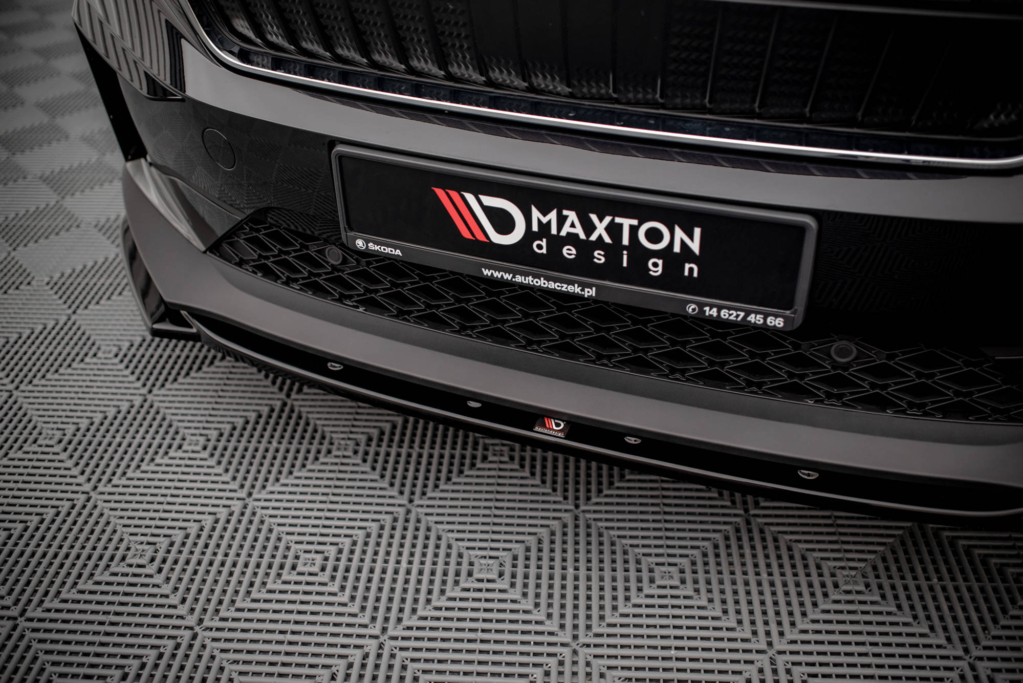 Front Splitter V.3 Skoda Enyaq IV (2020-) - 4