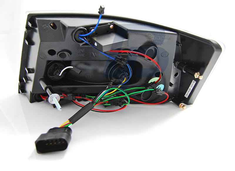 AUDI A6 C6 SEDAN 04.04-08 RED SMOKE LED TAILLIGHTS 7PIN - 4