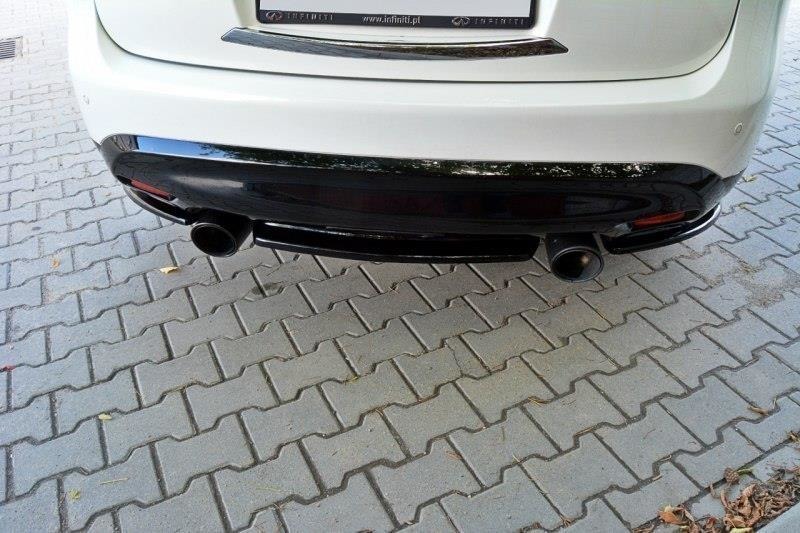 CENTRAL REAR SPLITTER INFINITI QX70 - 4