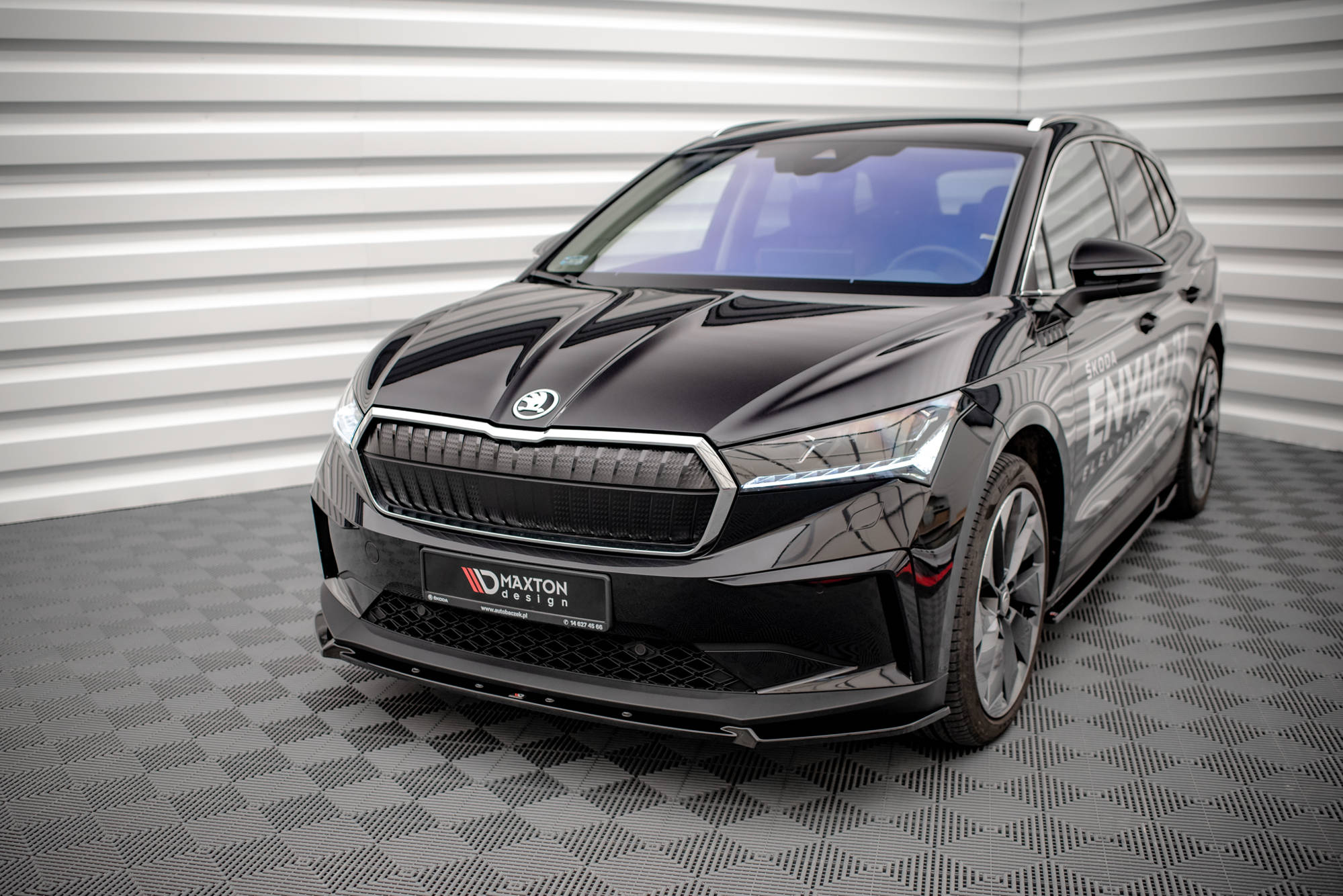 Front Splitter V.2 Skoda Enyaq IV (2020-) - 3