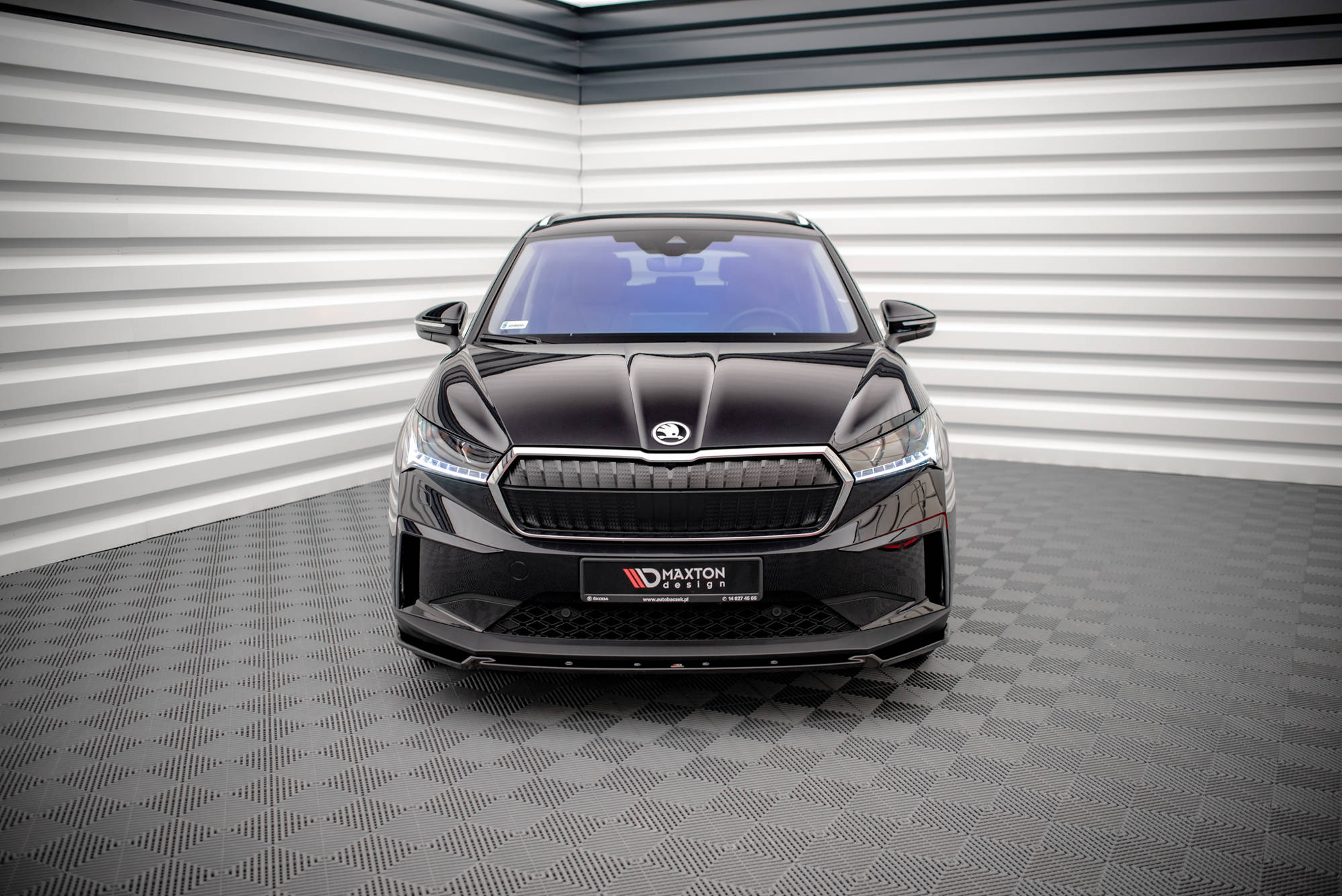 Front Splitter V.2 Skoda Enyaq IV (2020-) - 2