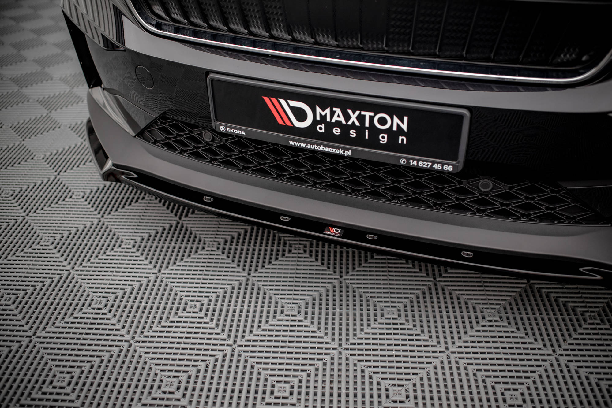 Front Splitter V.2 Skoda Enyaq IV (2020-) - 4