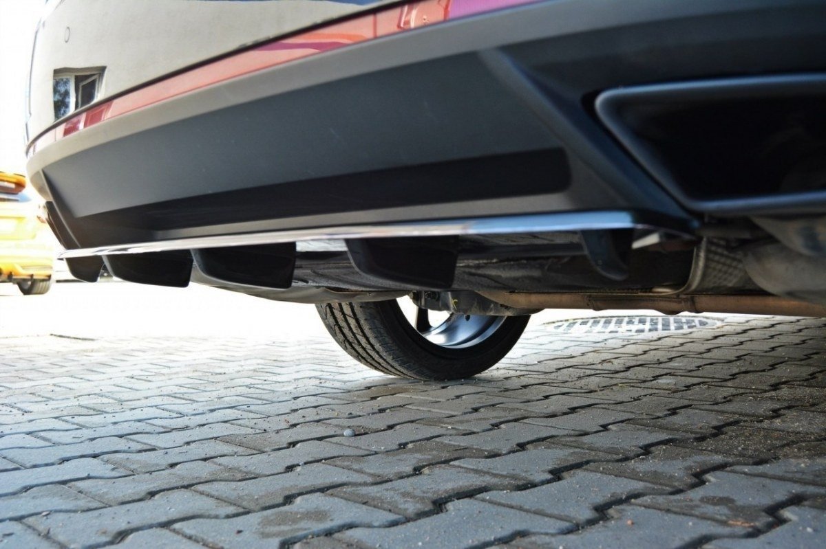 Central Rear Splitter Skoda Octavia VRS MK3/ MK3.5 Hatchback/ Estate - 7
