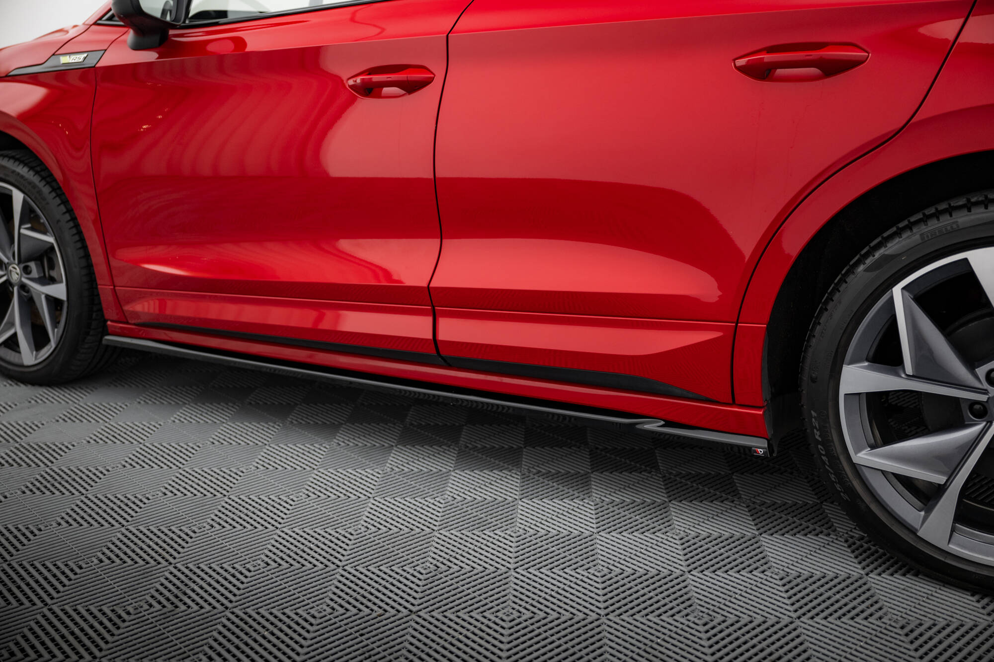 Side Skirts Diffusers Skoda Enyaq Coupe iV - 4