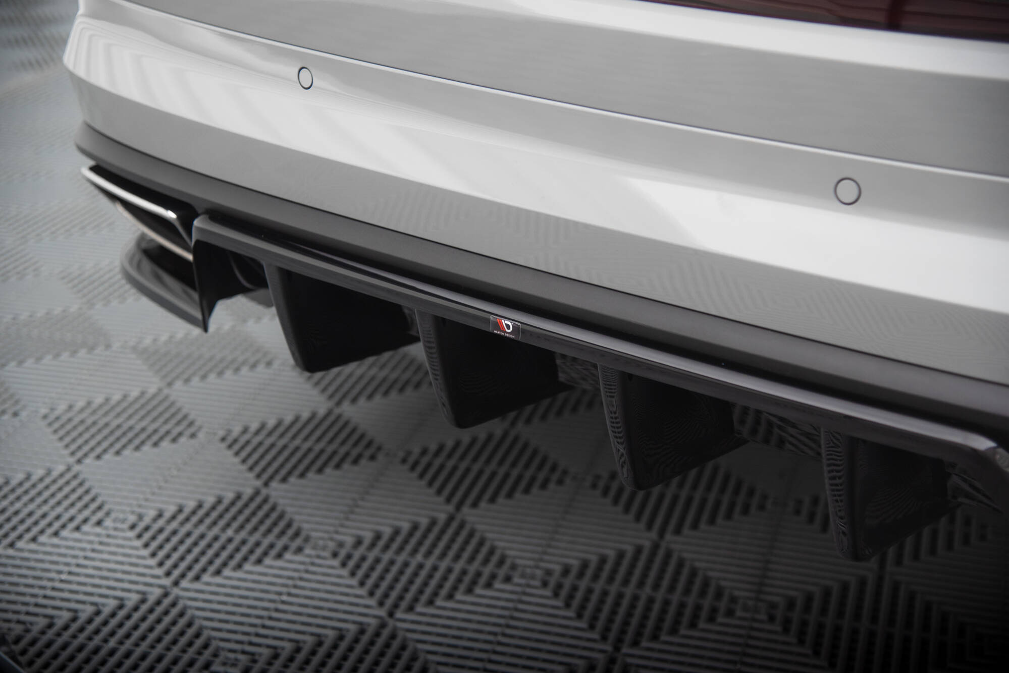 Central Rear Splitter (Vertical Bars) Skoda Kodiaq RS Mk1 Facelift - 3
