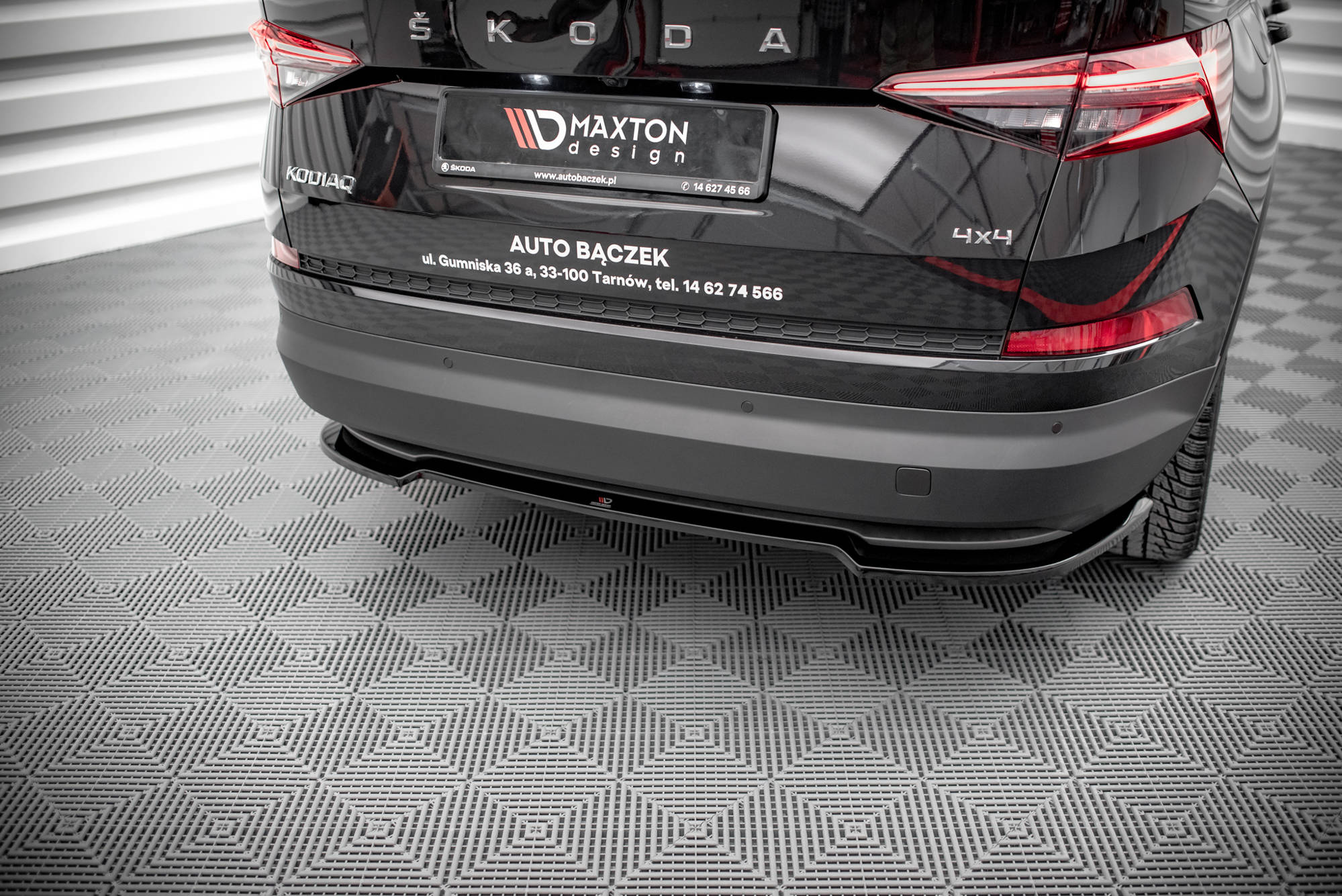 Central Rear Splitter Skoda Kodiaq Mk1 Facelift - 3