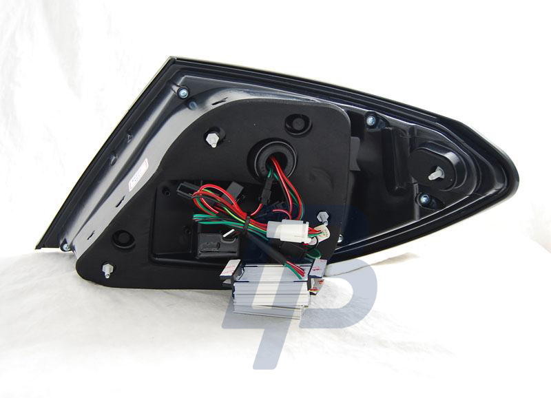 MERCEDES C-CLASS W204 SEDAN 07-10 SMOKE LED TAILLIGHTS BAR - 3