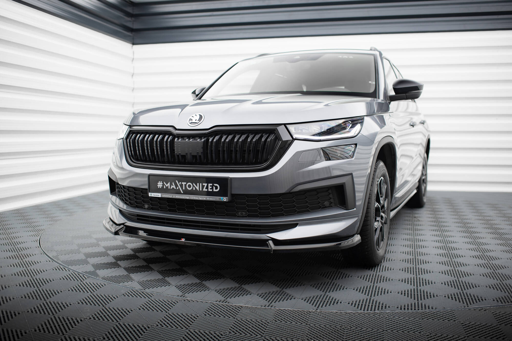 Front Splitter V.1 Skoda Kodiaq Sportline Mk1 Facelift - 3