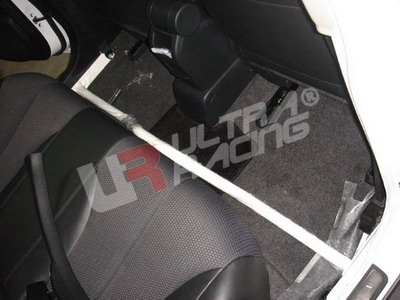 TOYOTA CELICA T23 00+ ULTRARACING 2-POINT ROOM BAR