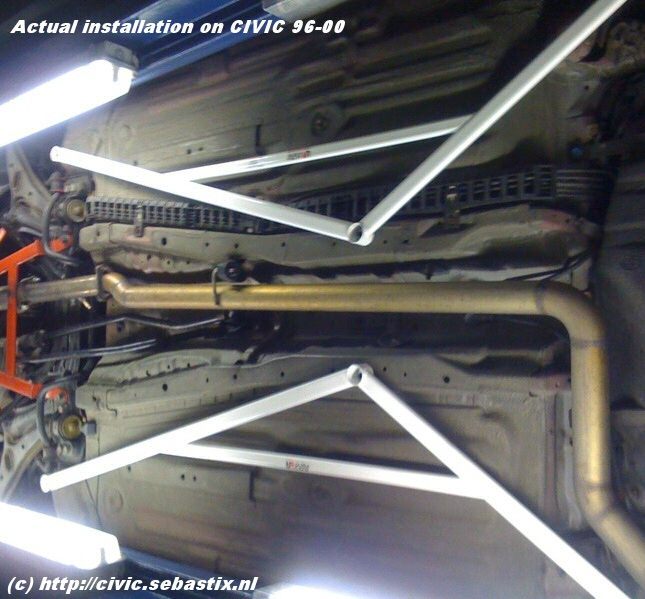 HONDA CIVIC 96-00 ULTRARACING 2X 3-POINT FLOOR BARS - 3