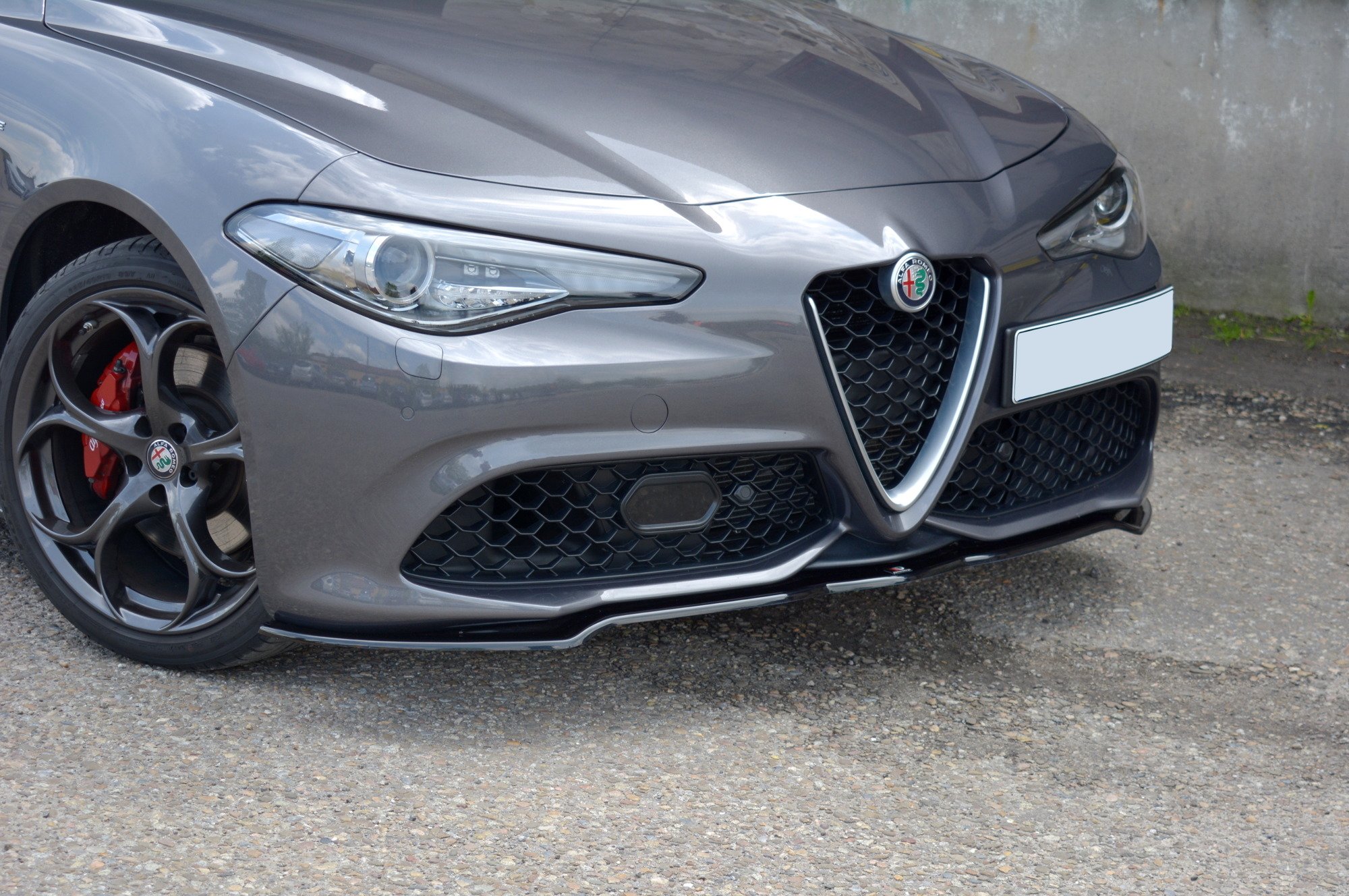 Front Splitter V.1 Alfa Romeo Giulia Veloce (2015-2019) - 3