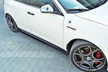 Side Skirts Diffusers V.1 Alfa Romeo Giulietta