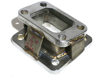 UNIVERSAL TURBO ADAPTER T3 TO T4 ANGLED