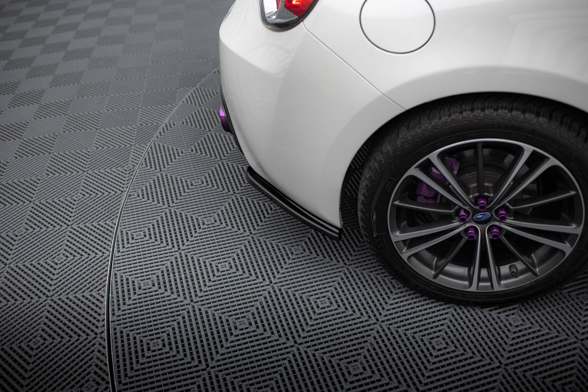 Rear Side Splitters V.1 Subaru BRZ - 4