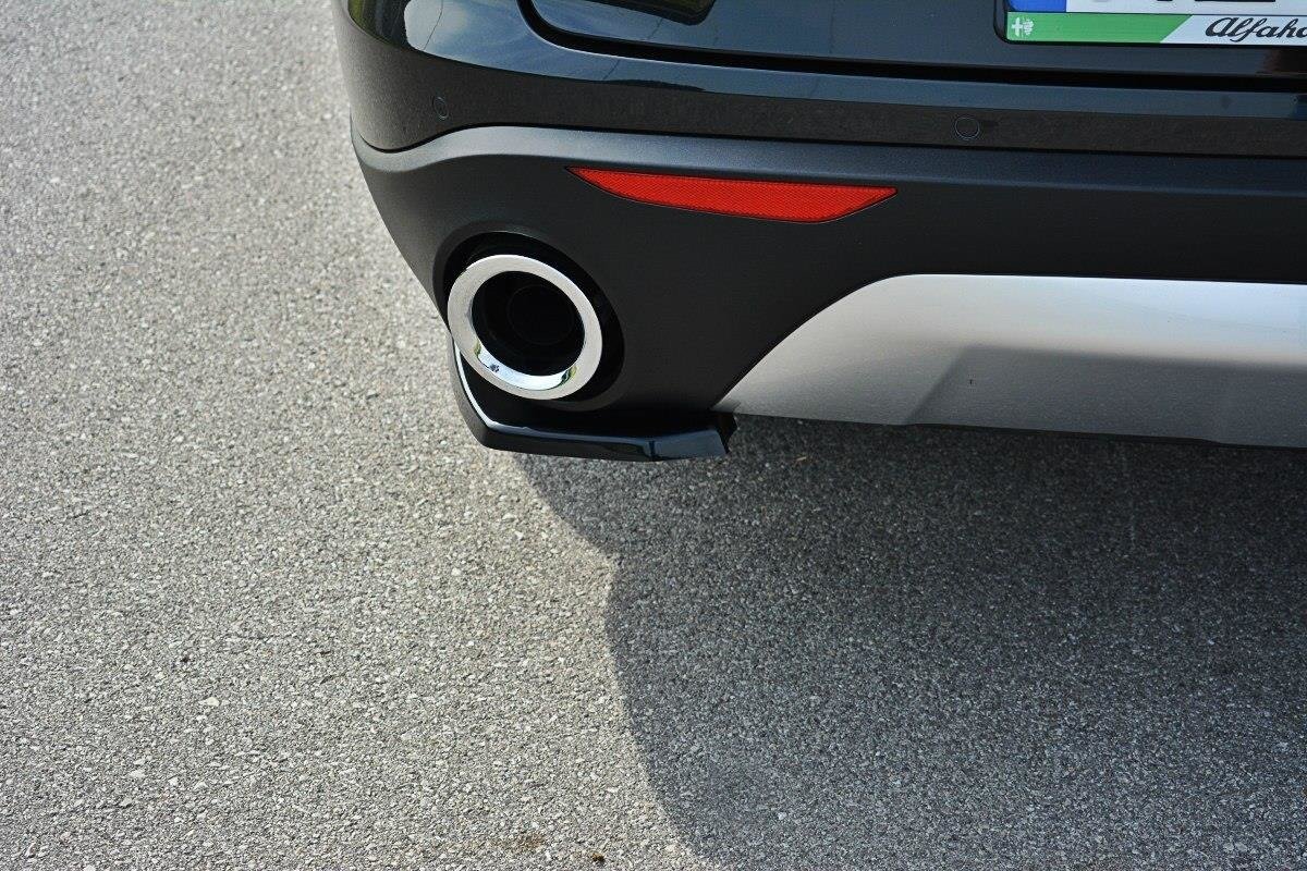 Rear Side Splitters Alfa Romeo Stelvio (2016-2020) - 5