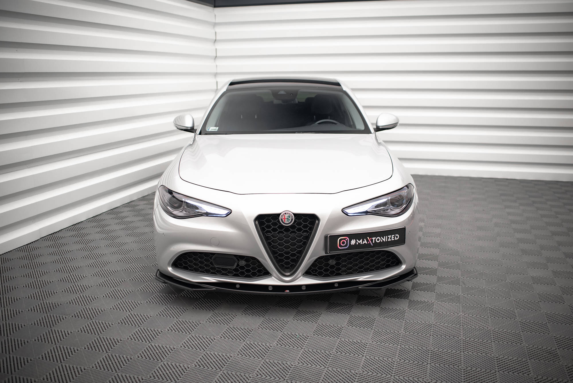 Front Splitter V.2 Alfa Romeo Giulia Sport - 2
