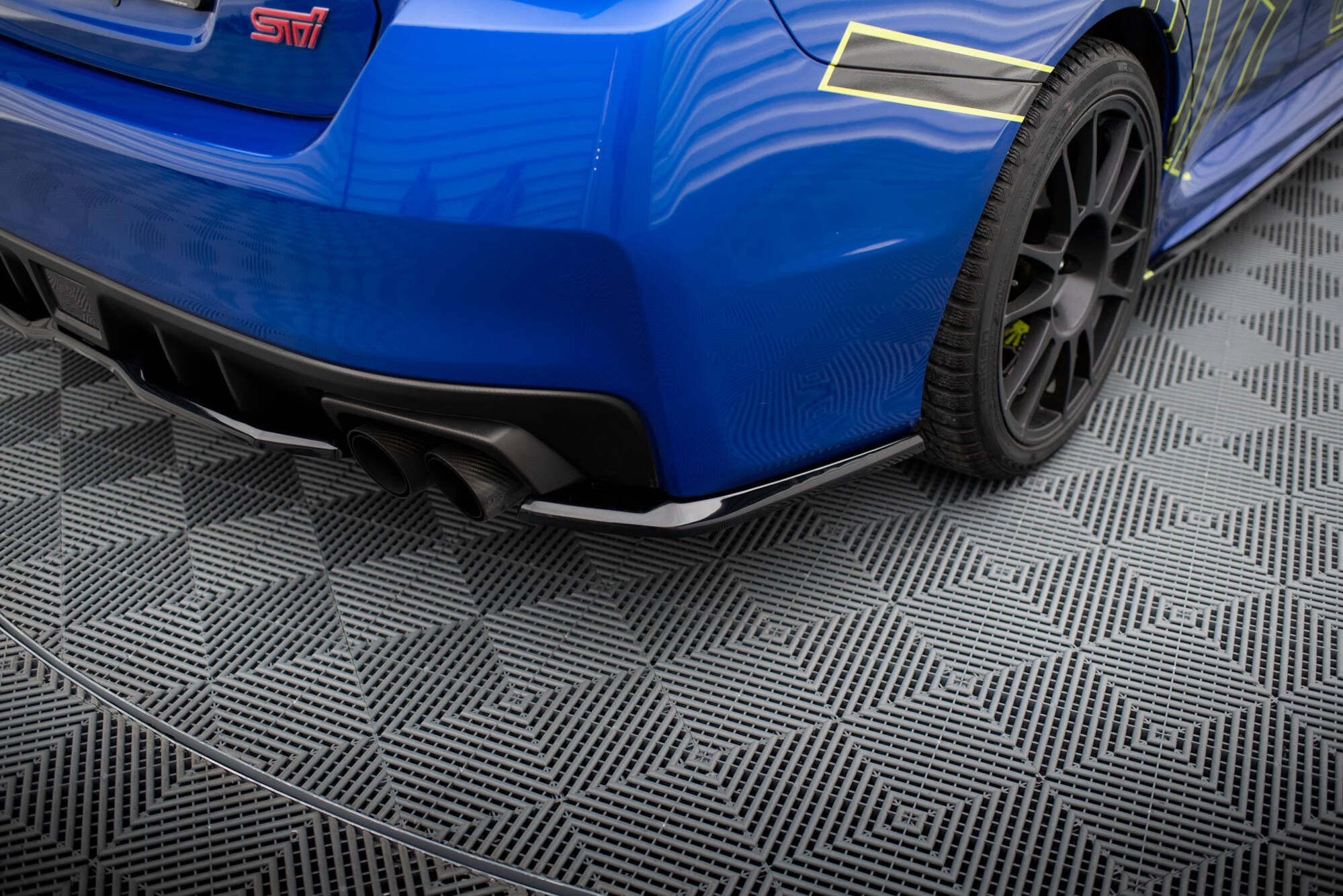 Rear Side Splitters V.2 Subaru WRX STI Mk1 - 4