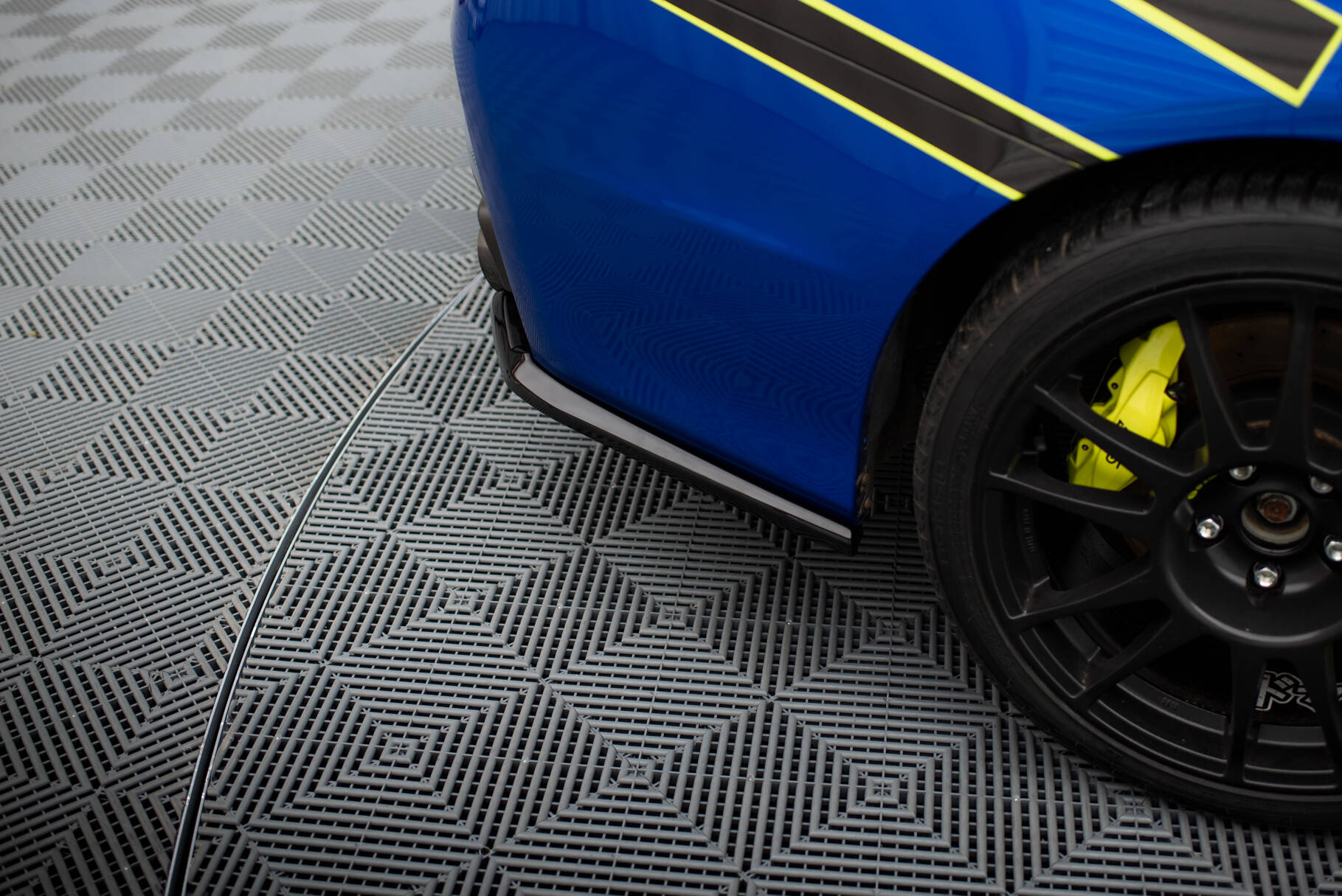 Rear Side Splitters V.2 Subaru WRX STI Mk1 - 5