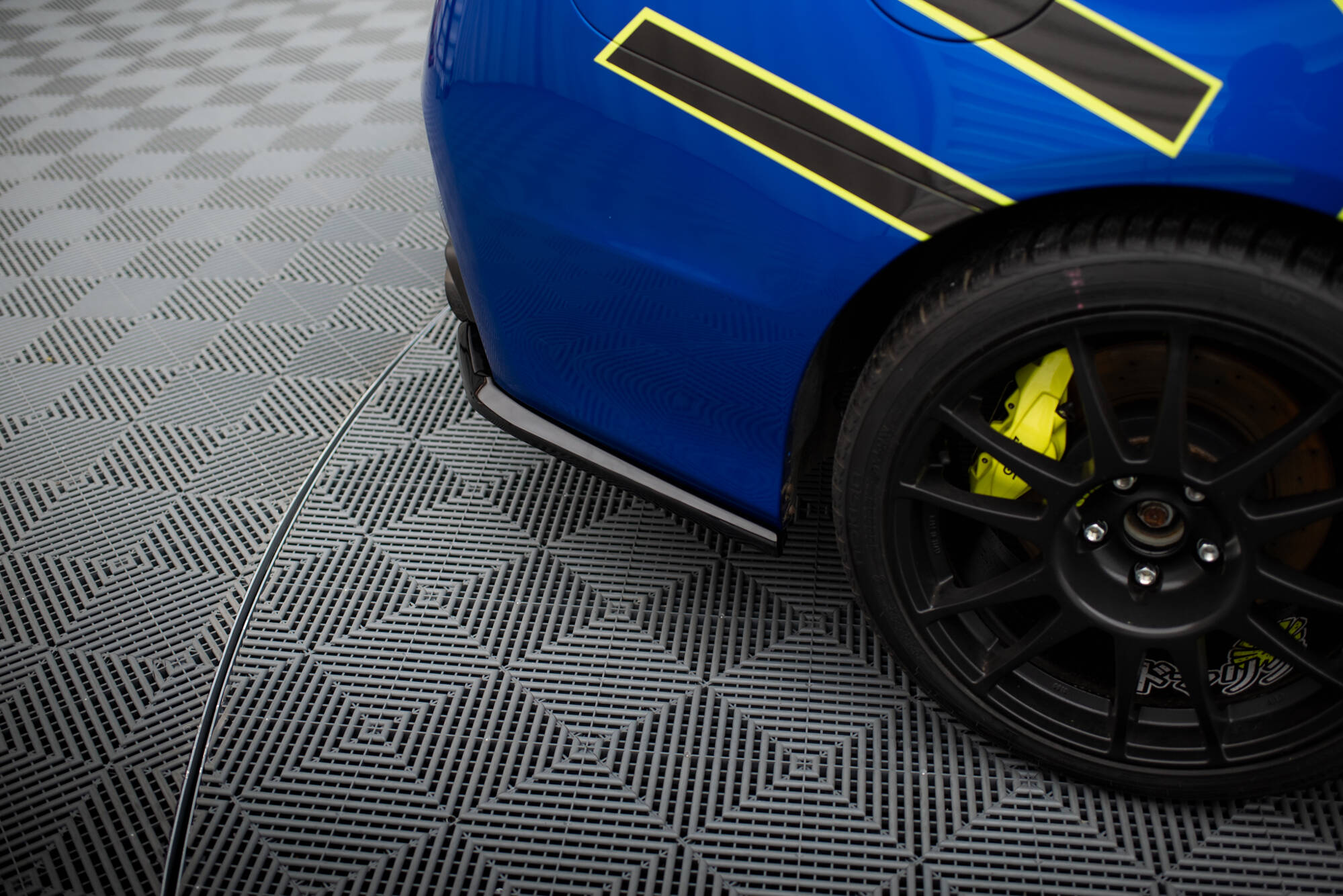 Rear Side Splitters V.2 Subaru WRX STI Mk1 - 6