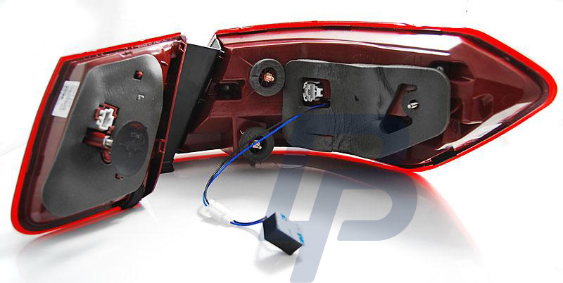 MERCEDES W212  E-CLASS 09-13  RED WHITE LED TAILLIGHTS - 5