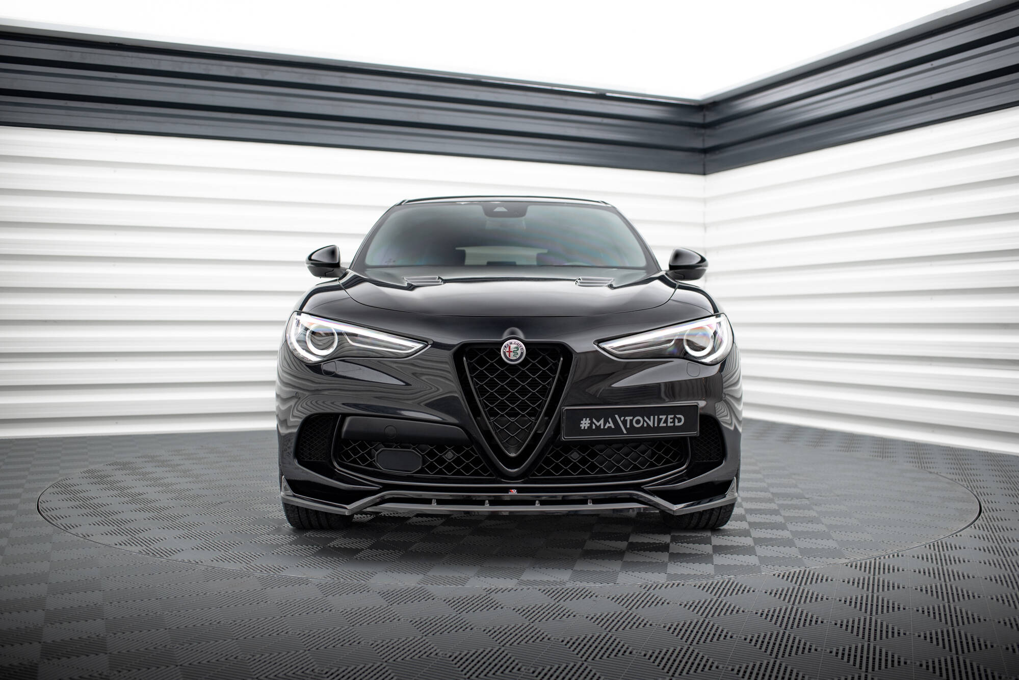 Front Splitter Alfa Romeo Stelvio Quadrifoglio Mk1 - 3