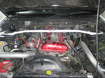 NISSAN S13 89-94 SR20DET ULTRARACING FRONT UPPER STRUTBAR