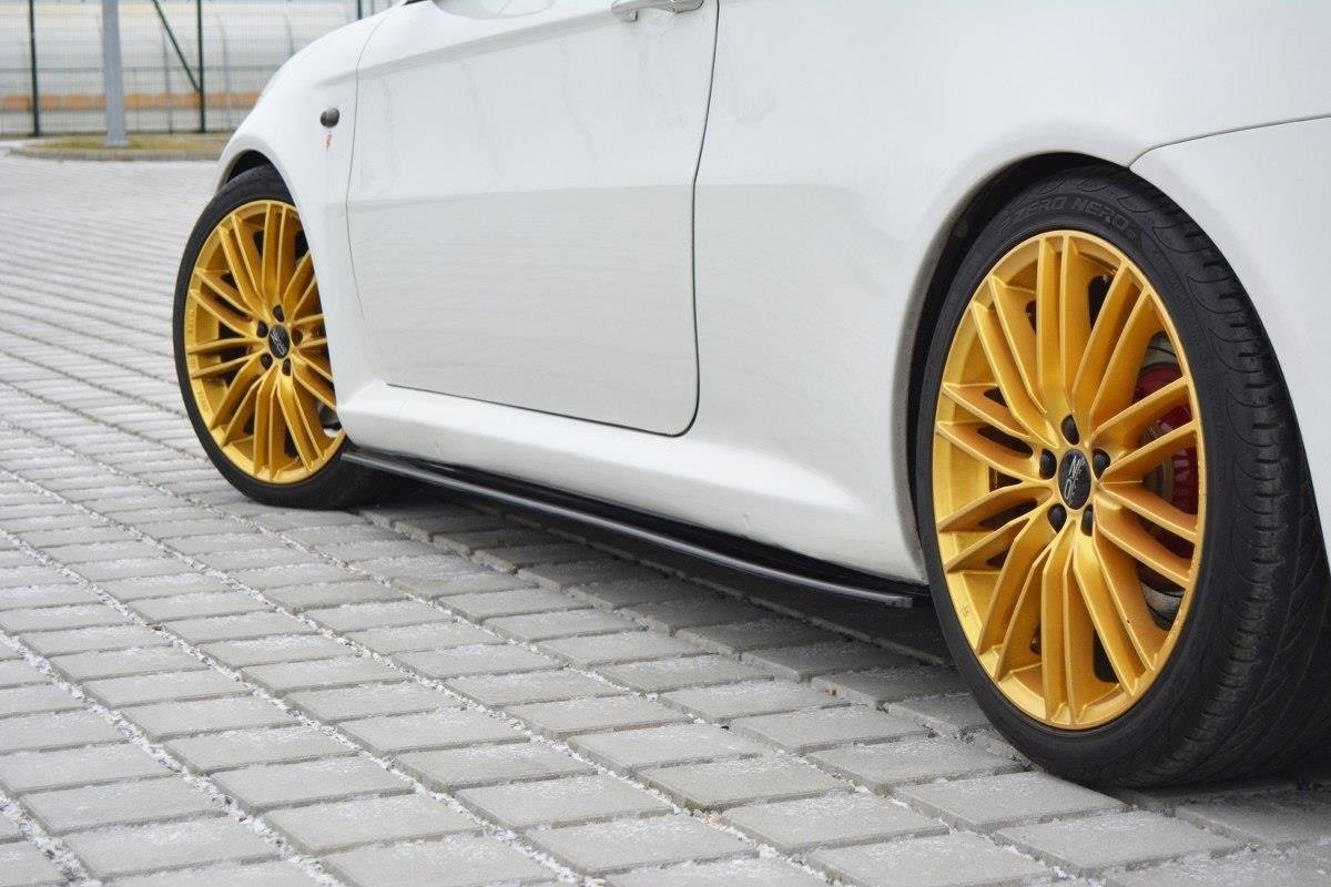 Side Skirts Diffusers Alfa Romeo GT (2004-2010) - 4