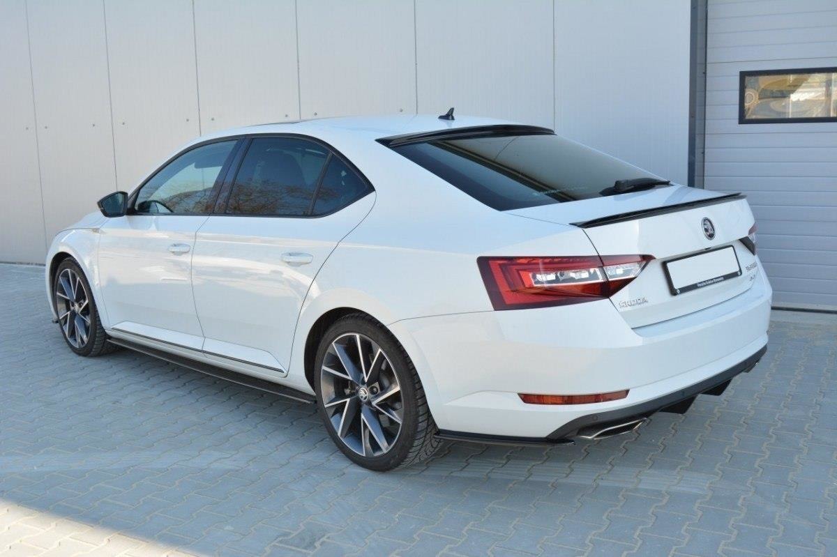 REAR VALANCE SKODA SUPERB III - 4