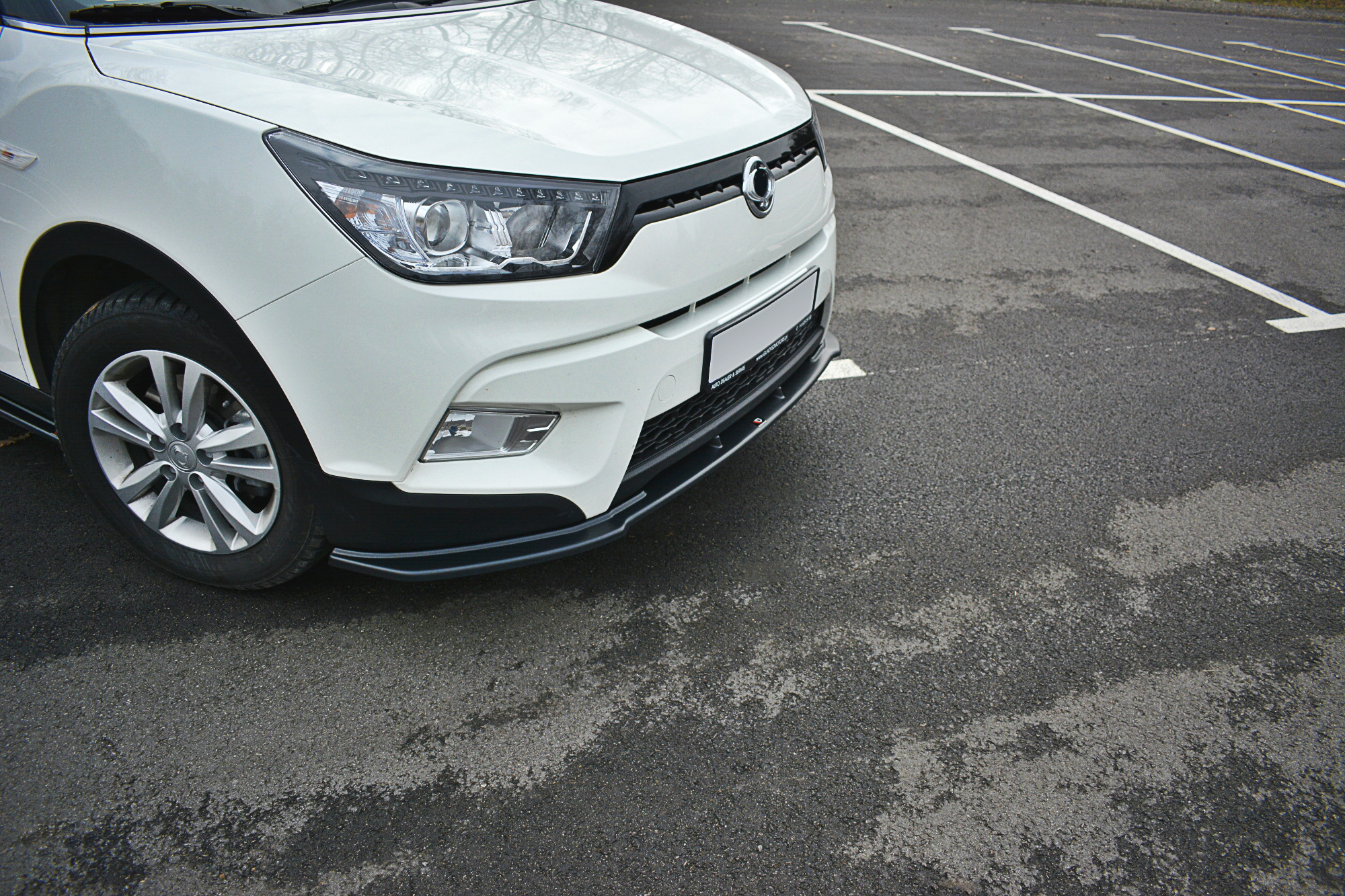 FRONT SPLITTER V.1 SSANGYONG TIVOLI - 3