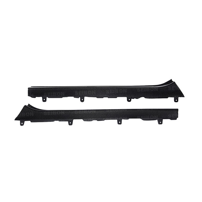 NISSAN GTR R35 09-10 SEIBON OEM CARBON  DÖRRPANELER