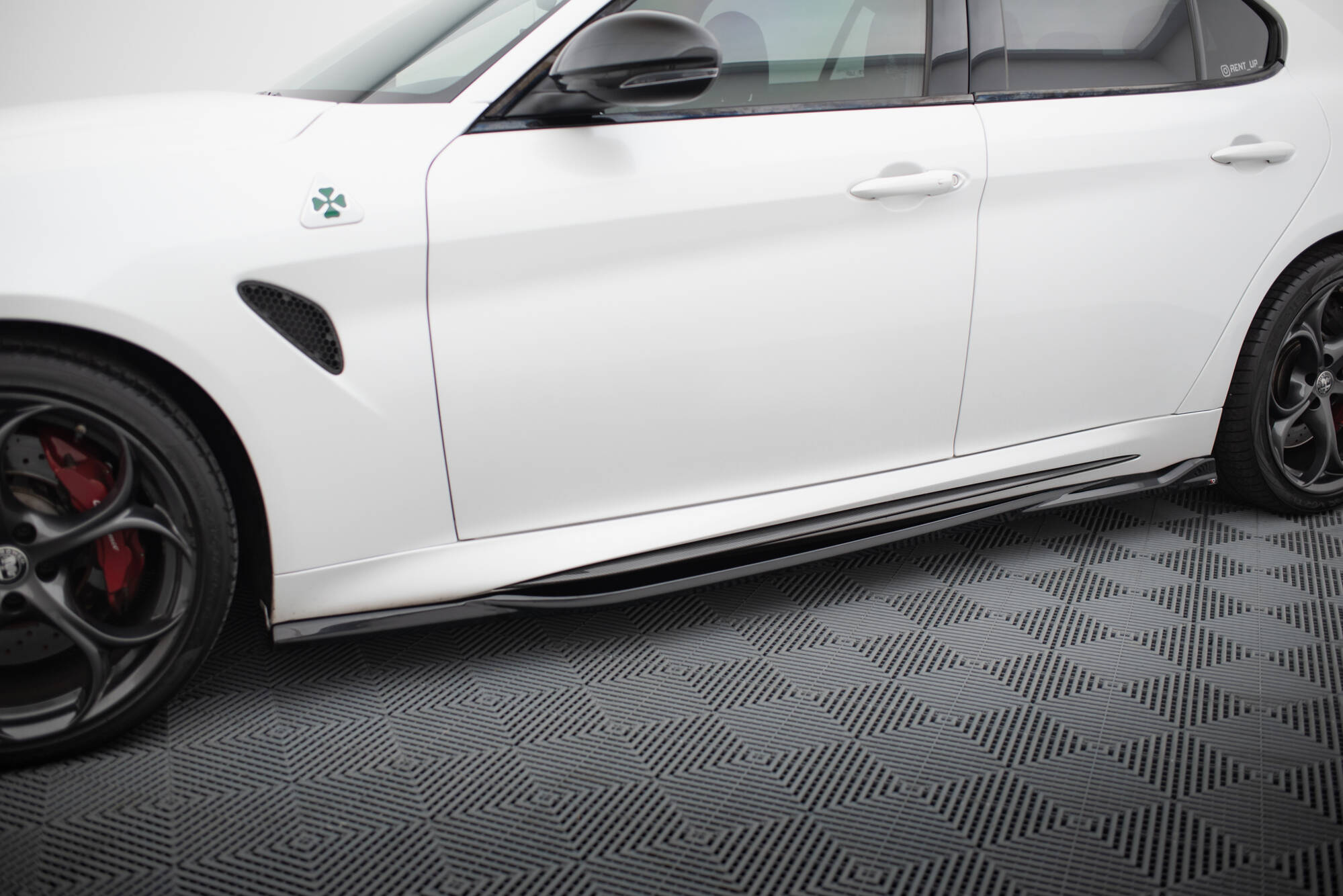 Side Skirts Diffusers Alfa Romeo Giulia Quadrifoglio - 3