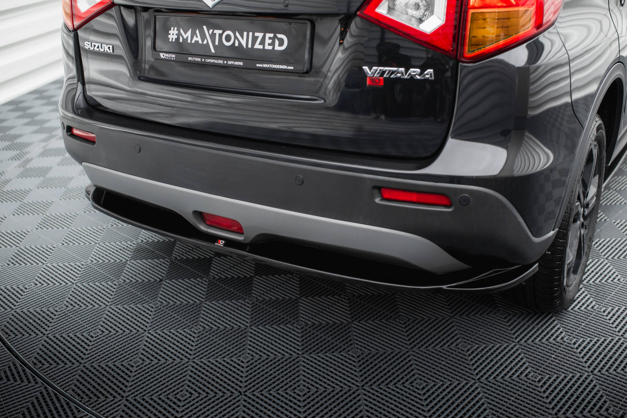 Central Rear Splitter Suzuki Vitara S Mk2 - 3