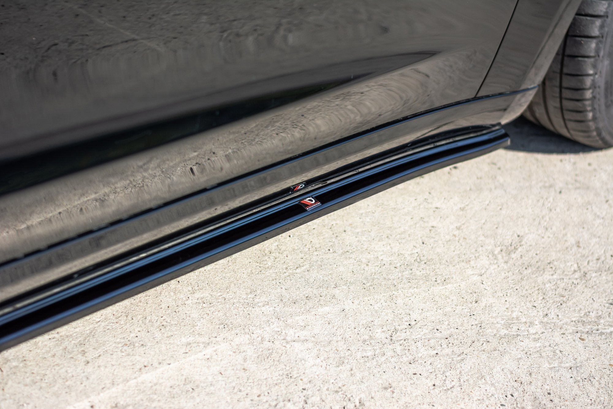 Side Skirts Diffusers Tesla Model 3 - 4