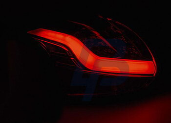 FORD FOCUS 3 11-10.14 HATCHBACK RED WHITE LED TAILLIGHTS BAR