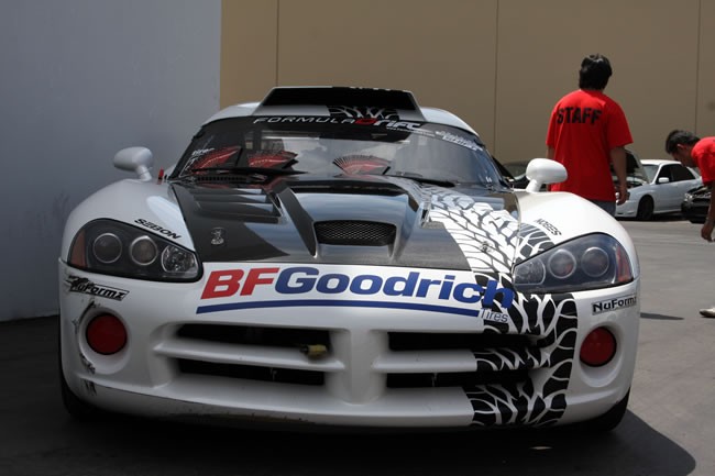 DODGE VIPER 03-09 SEIBON ACR CARBON HOOD - 4