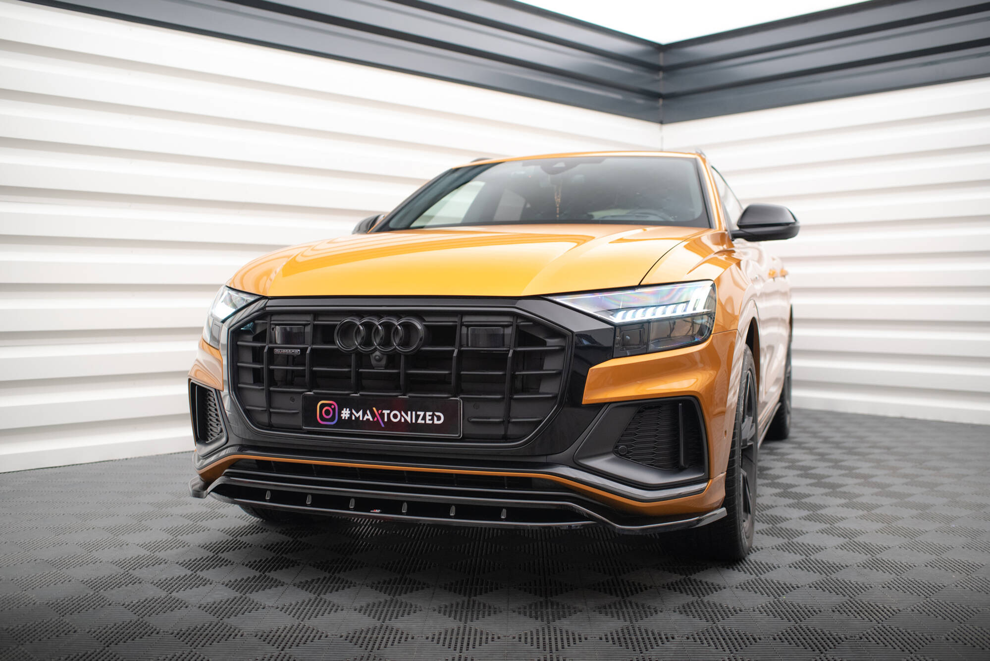 Front Splitter V.1 Audi Q8 S-Line / SQ8 Mk1 - 3