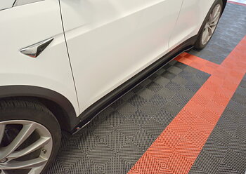 Side Skirts Diffusers V.2 Tesla Model X (2015-)