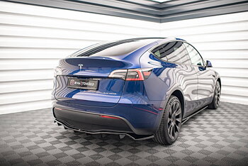 Central Rear Splitter (Vertical Bars) Tesla Model Y
