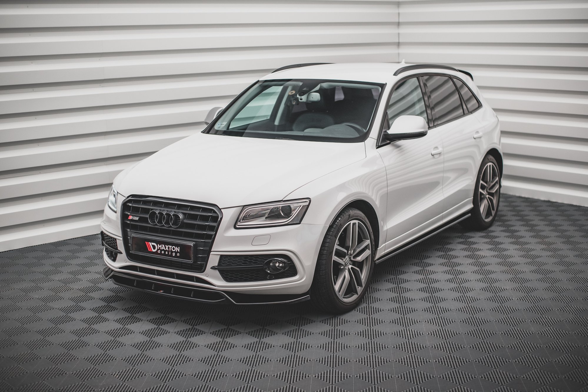 Front Splitter Audi SQ5 Mk1 8R (2012-2017) - 4