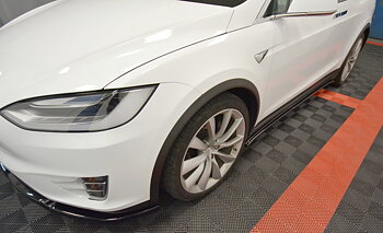 Side Skirts Diffusers V.1 Tesla Model X (2015-)