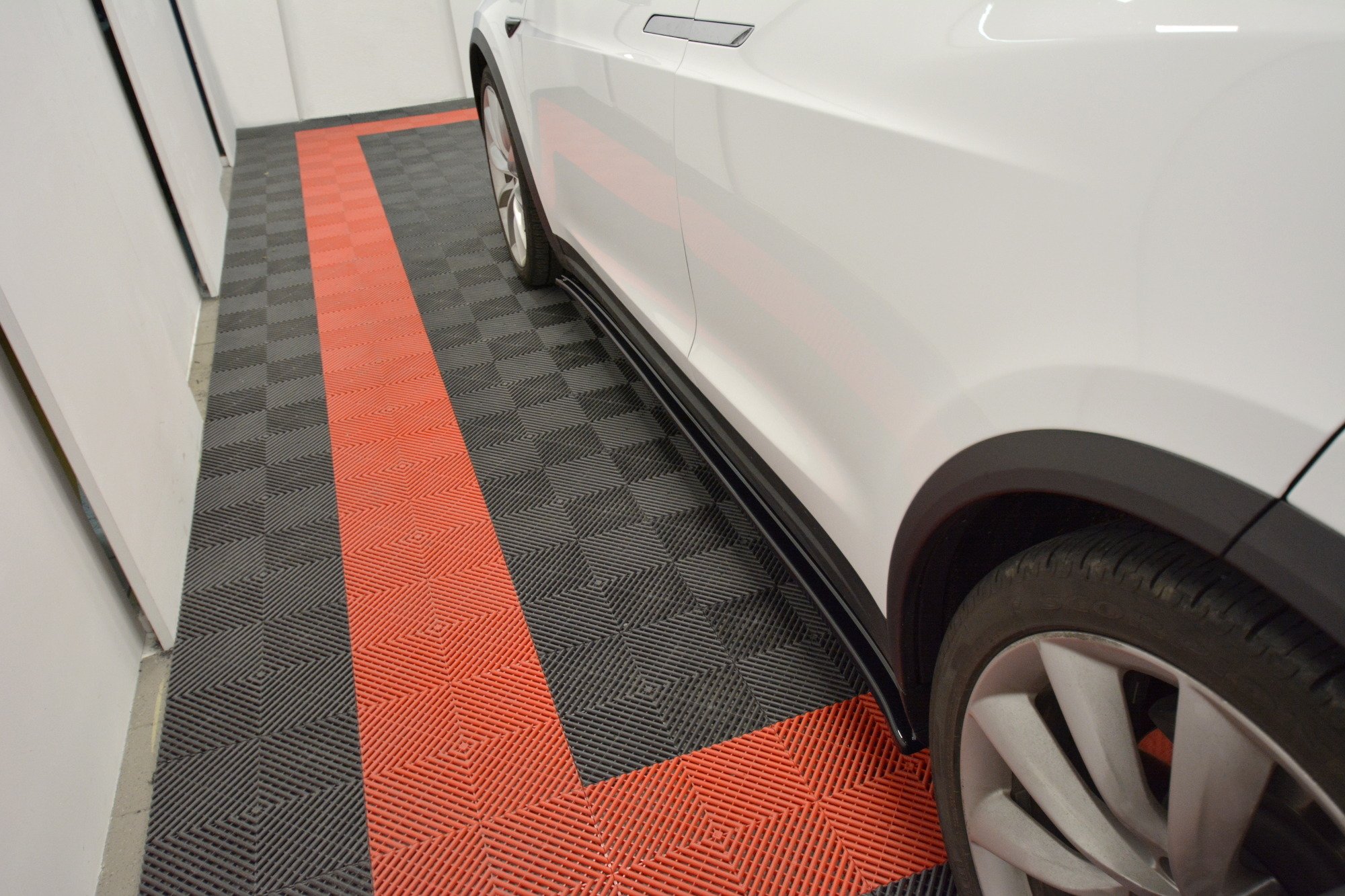 Side Skirts Diffusers V.1 Tesla Model X (2015-) - 4