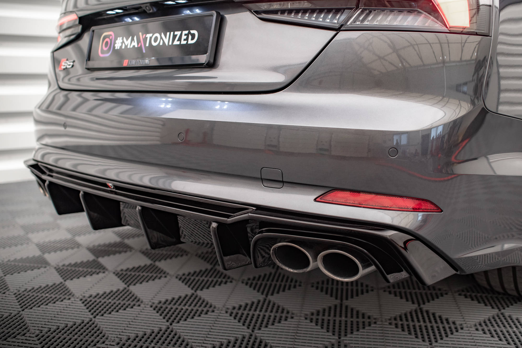 Rear Valance Audi S5 F5 Coupe / Sportback - 3