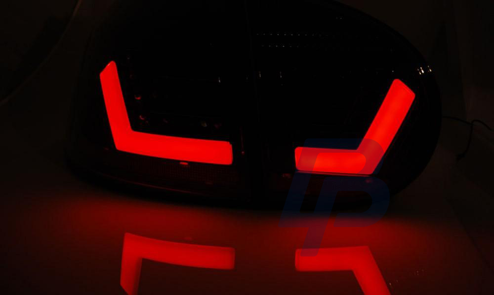 VW GOLF 5 10.03-09 BLACK LED TAILLIGHTS BAR - 2