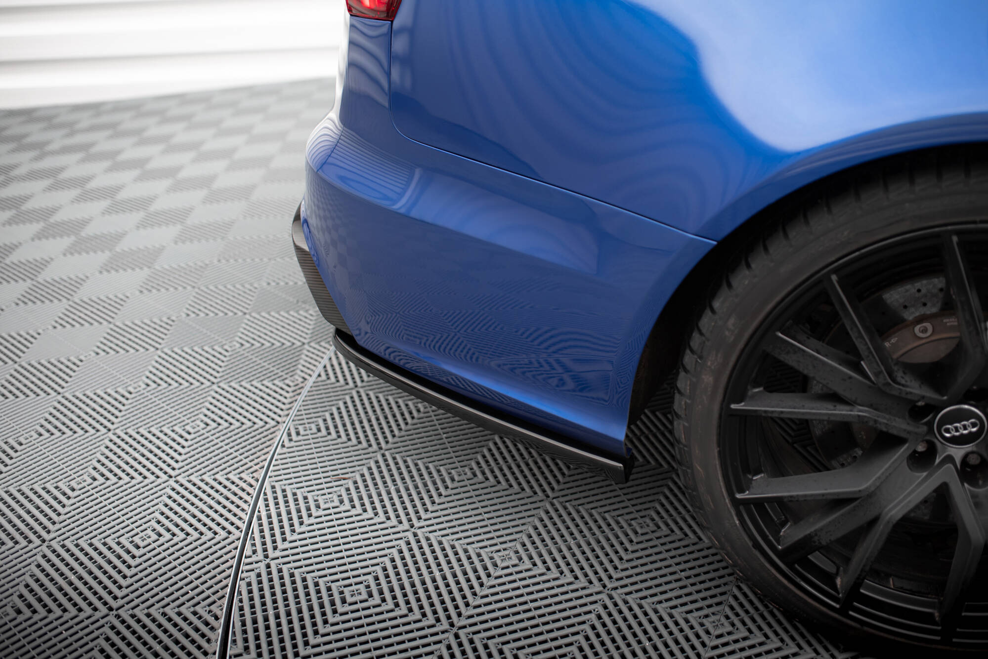 Rear Side Splitters V.2 Audi RS6 C7 - 4